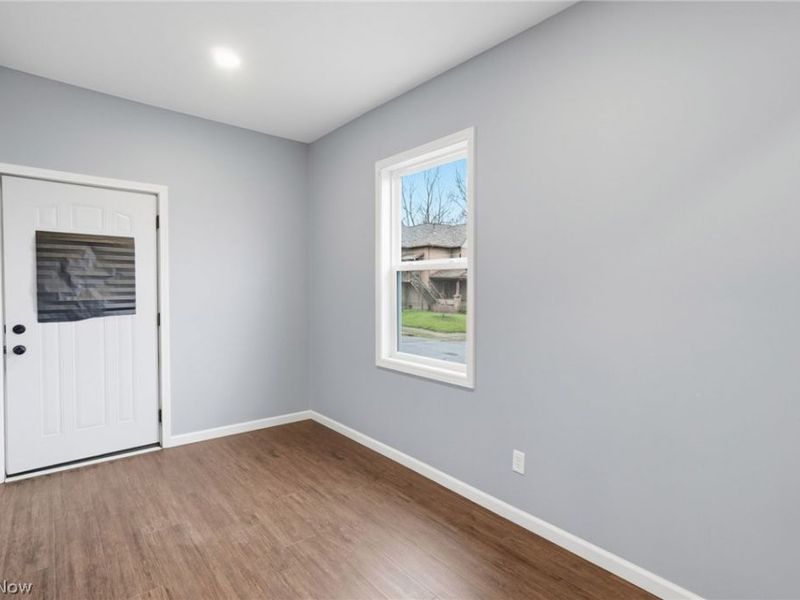 900 S Seneca Avenue, Alliance, OH 44601 Photo 7