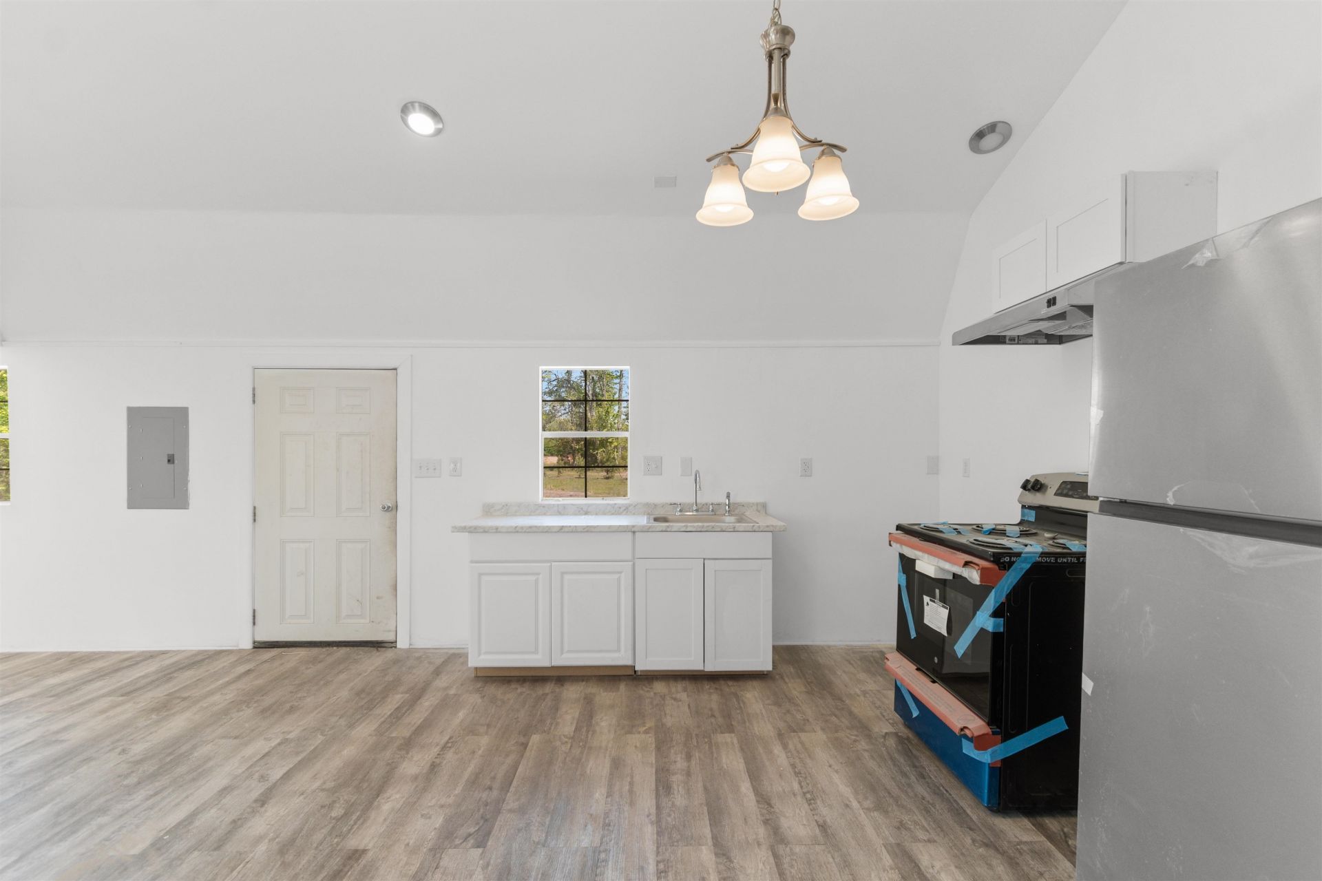 1991 Church Rd. Photo 12