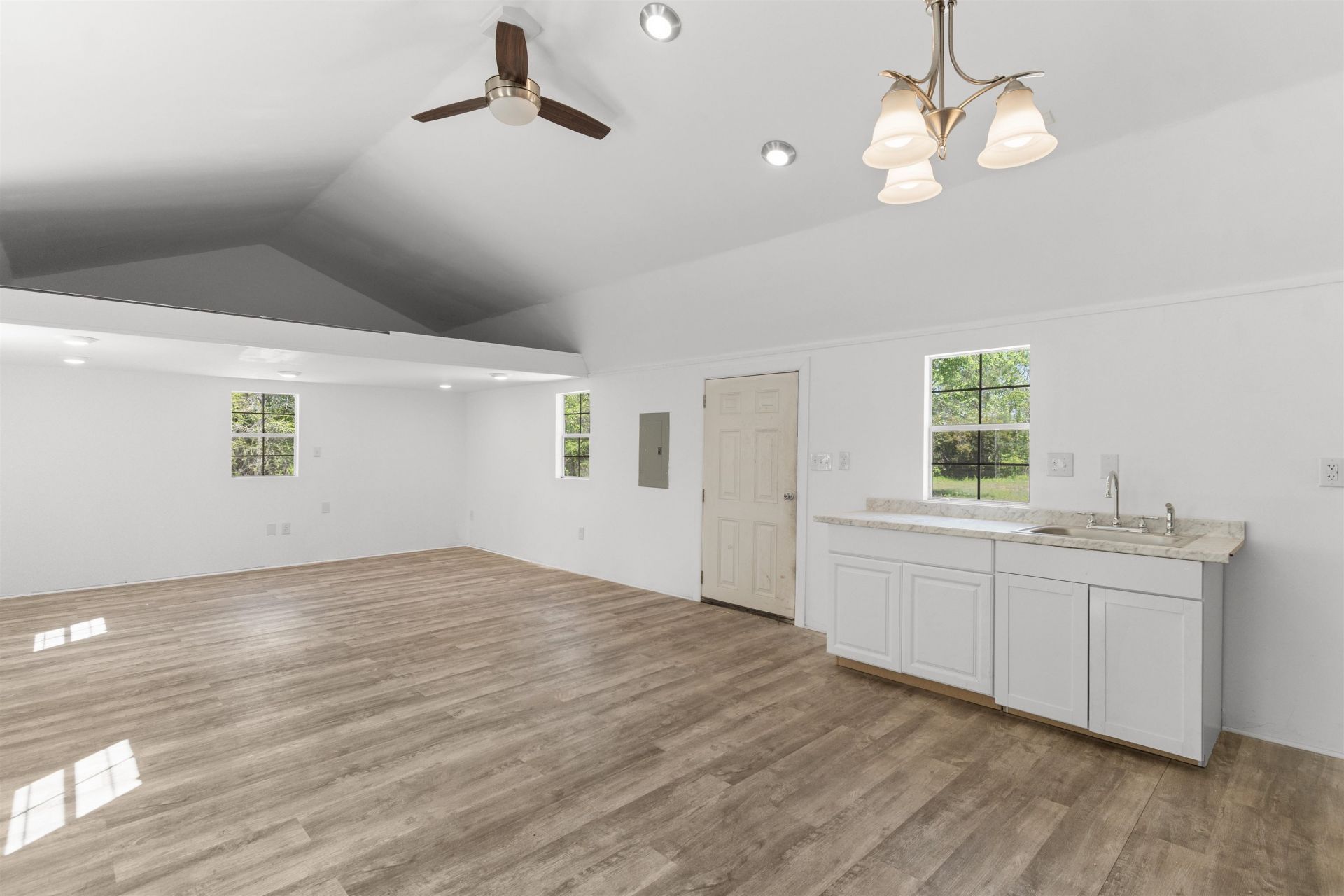 1991 Church Rd. Photo 13