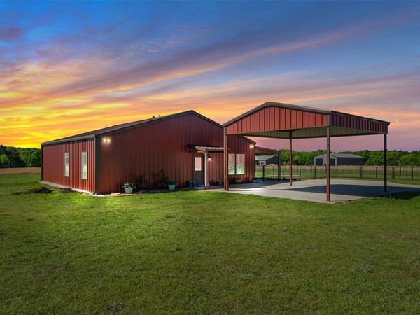 473 Clountz Lane, Pottsboro, TX 75076