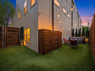 5615 Bryan Parkway, Unit D, Dallas, TX 75206