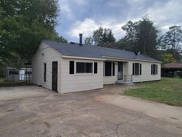 8921 Ferndale Lane, Shreveport, LA 71118