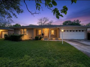 3458 Cimmaron Trail, Fort Worth, TX 76116