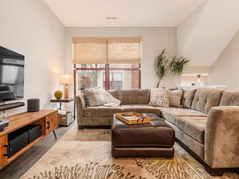 587 E Rich Street, Unit 104, Columbus, OH 43215 Photo 14