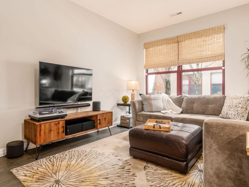 587 E Rich Street, Unit 104, Columbus, OH 43215 Photo 16