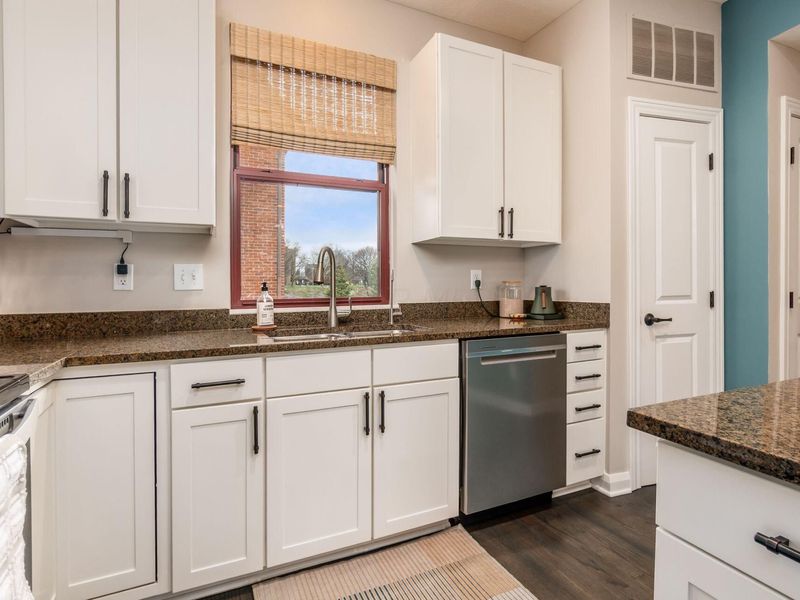 587 E Rich Street, Unit 104, Columbus, OH 43215 Photo 21