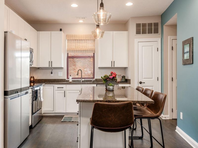 587 E Rich Street, Unit 104, Columbus, OH 43215 Photo 22