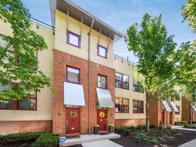 587 E Rich Street, Unit 104, Columbus, OH 43215 Photo 6