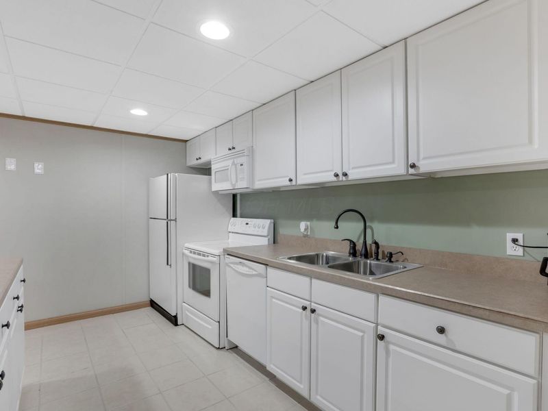 10 Buckeye Boulevard, Pataskala, OH 43062 Photo 44