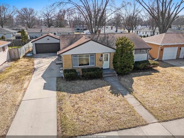 1714 LILAC LANE, Green Bay, WI 54302