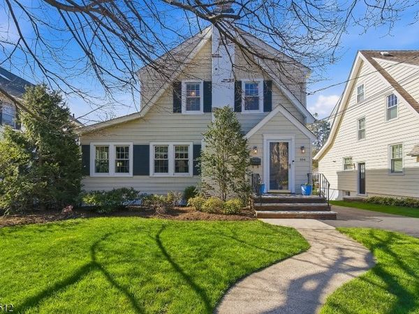 894 Ridgewood Road, Millburn, NJ 07041