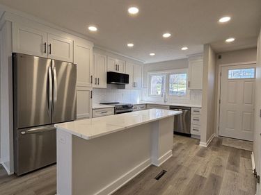 5114 105th Street , Omaha, NE 68134