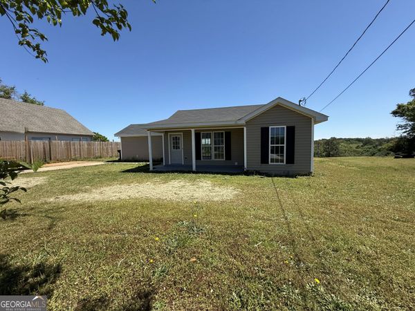 1005 Callaway Avenue, Lagrange, GA 30240
