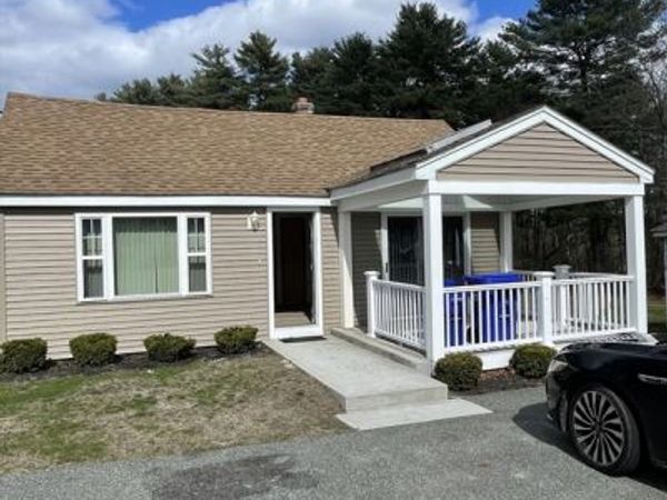 86 Pond, Holbrook, MA 02343