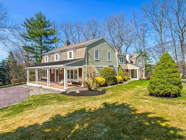 2 Deerberry Lane, Andover, MA 01810