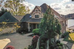 553 Jacobs Mill Pond  photo 4