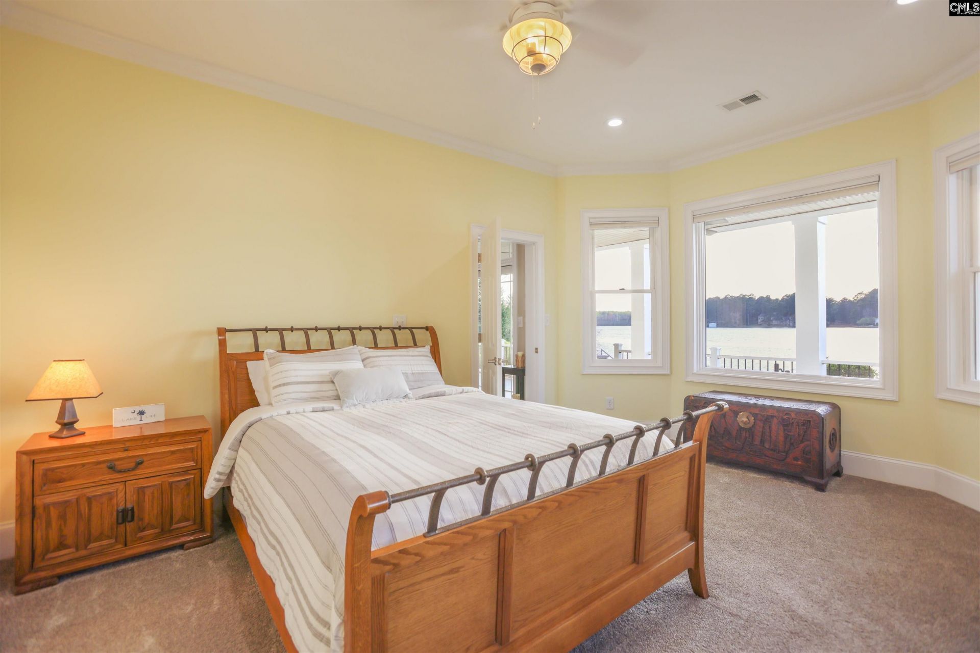 553 Jacobs Mill Pond  Photo 25