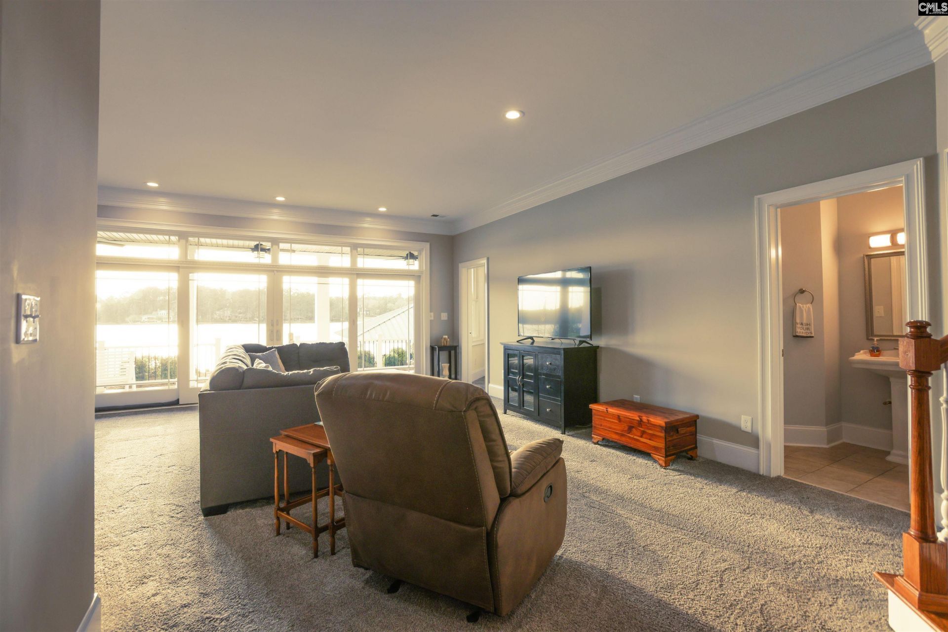 553 Jacobs Mill Pond  Photo 30