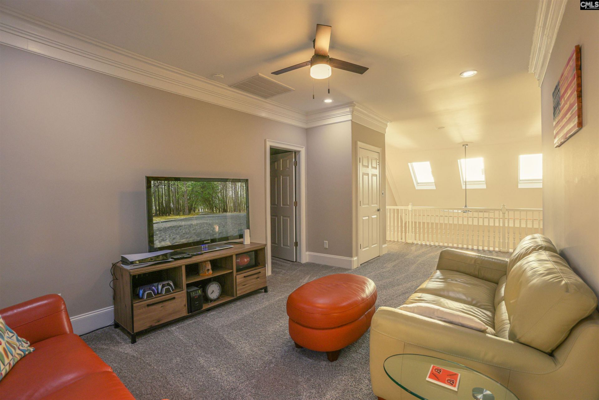 553 Jacobs Mill Pond  Photo 39