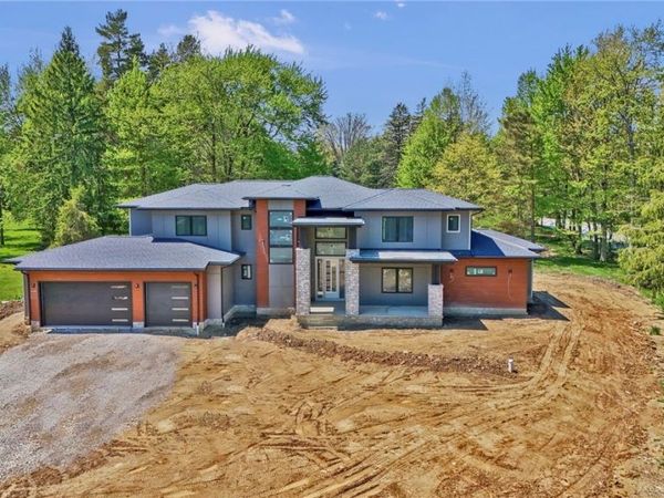 3880 Brainard Road, Orange, OH 44122