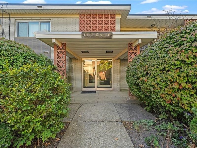 1372 Golden Gate Boulevard , Unit B-201, Mayfield Heights, OH 44124 Photo 1