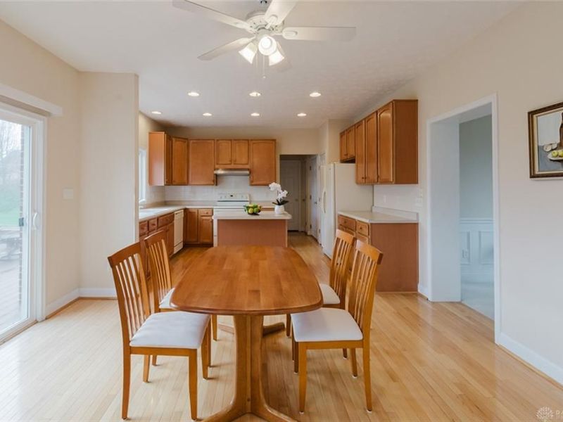 9741 Olde Georgetown Way, Centerville, OH 45458 Photo 25