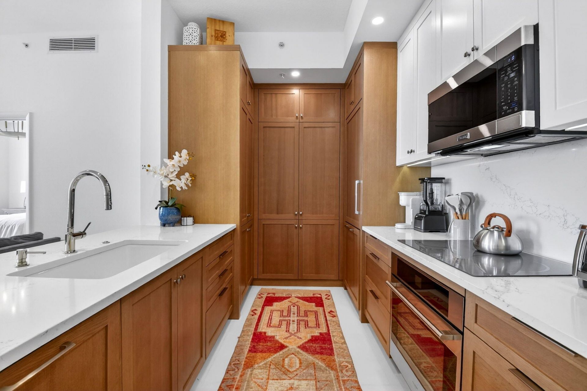 550 Okeechobee Boulevard, Unit Lph-07, West Palm Beach, FL 33401 Photo