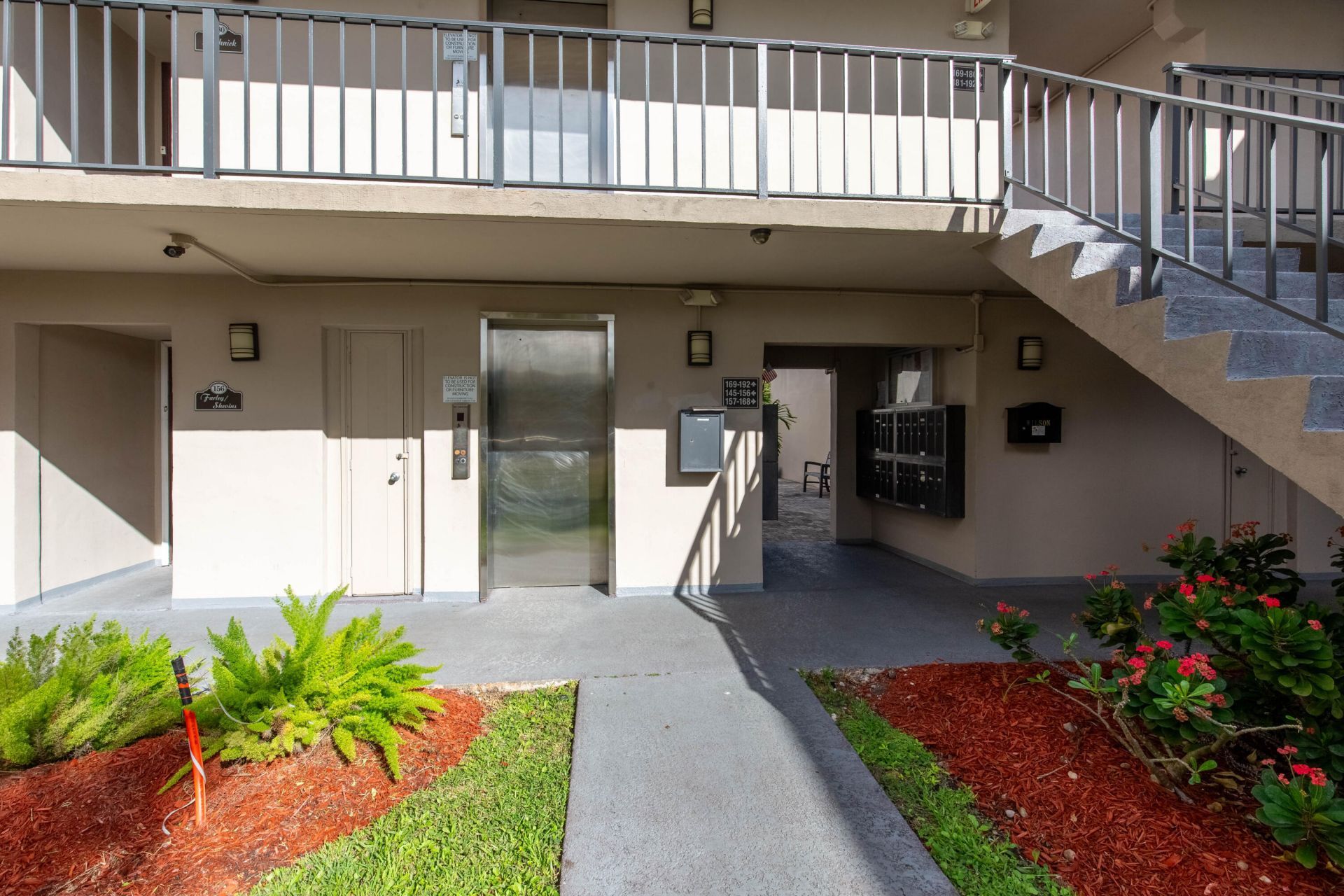 154 Capri, Unit D, Delray Beach, FL 33484 Photo