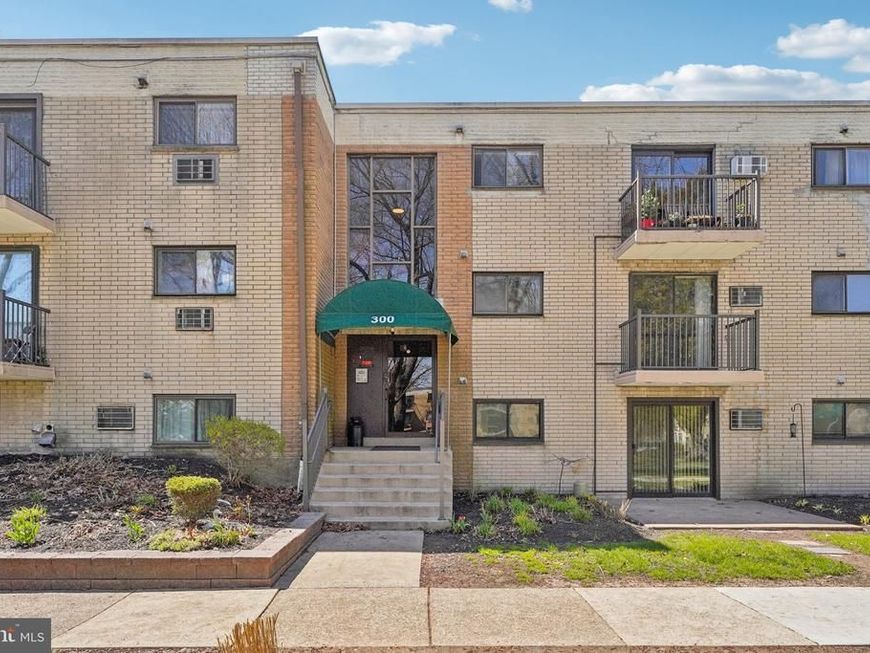 1575 W Street Road , Unit 327, Warminster, PA 18974 Main Photo