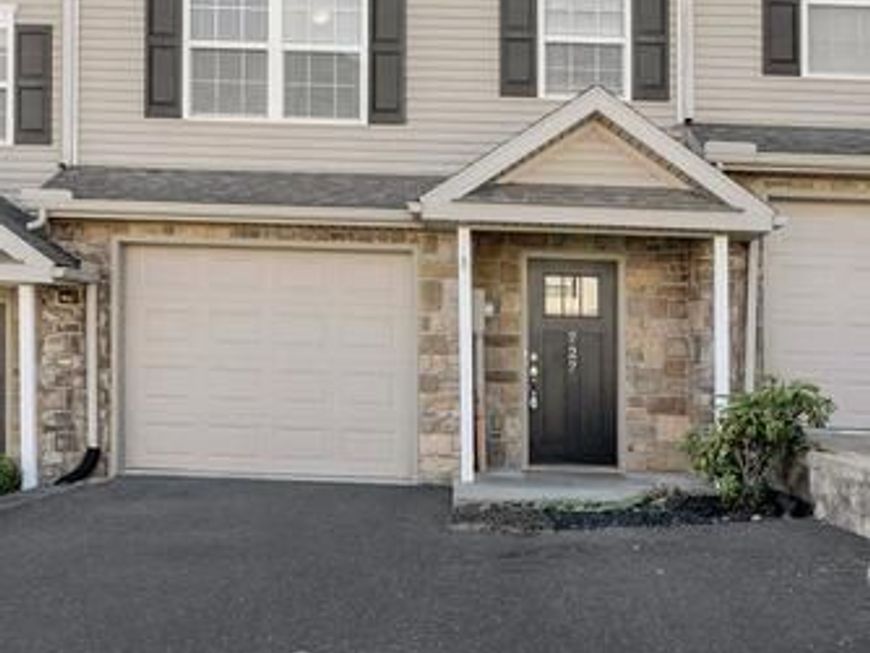 727 Gregs Drive , Harrisburg, PA 17111 Main Photo