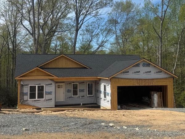 209 FEDERALIST WAY, MONTROSS, VA 22520