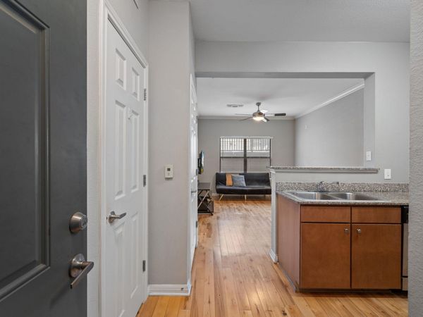 2502 Leon ST, Unit 207, Austin, TX 78705
