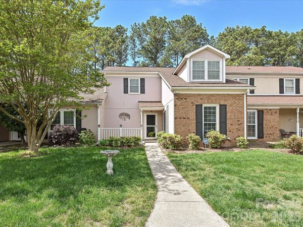 6816 Copernicus Circle, Charlotte, NC 28226