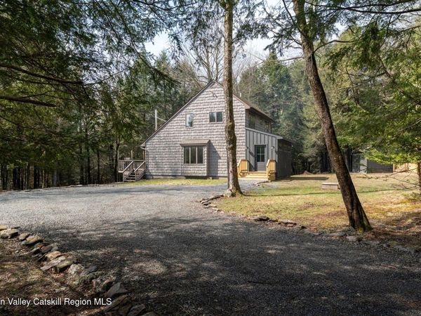 374 Deer Run Road, Ashland, NY 12407