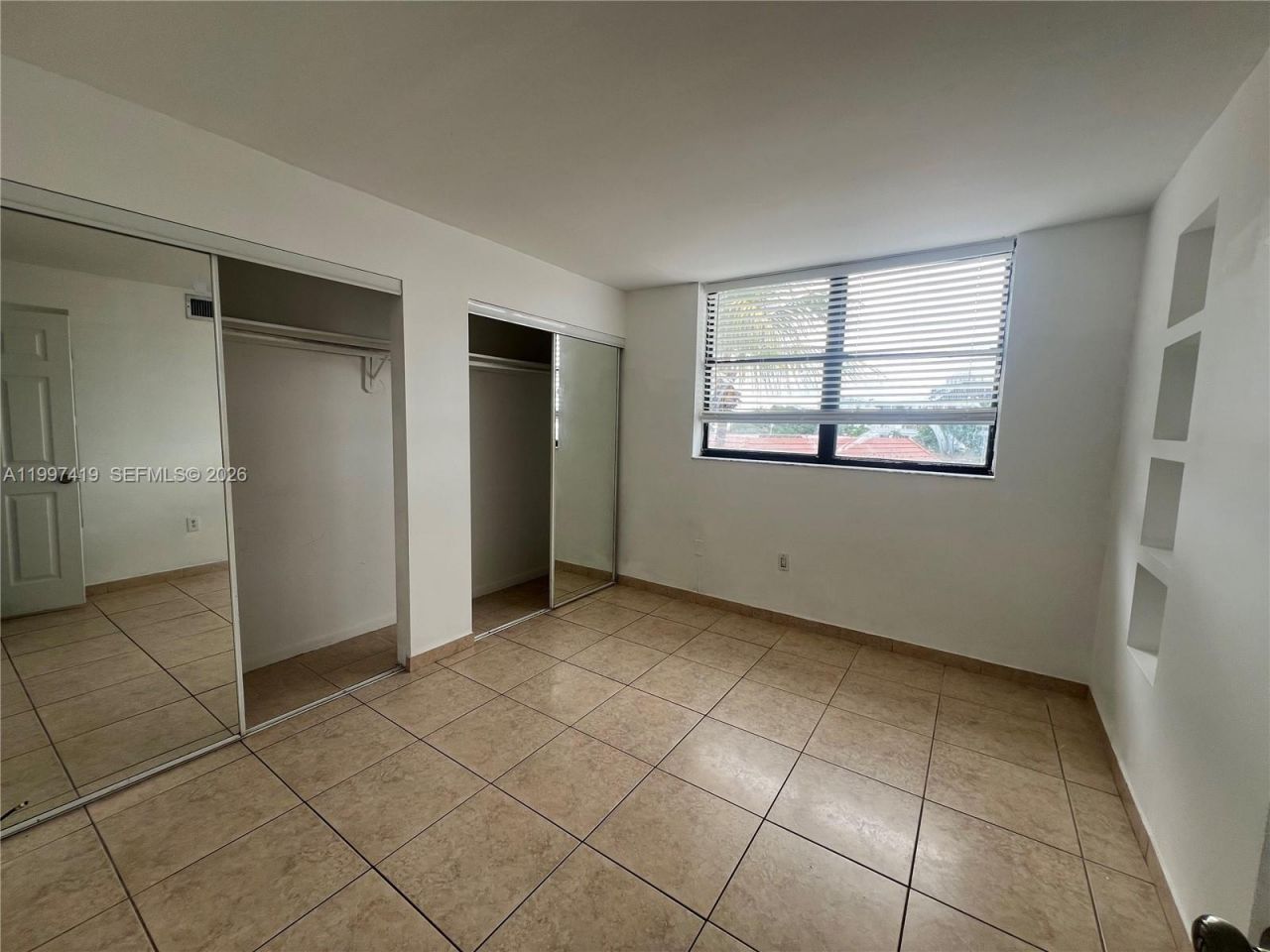 7125 Bay Dr, Unit 301, Miami Beach, FL 33141 Photo