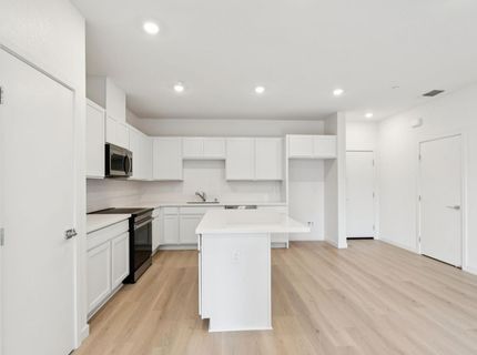 2048 Odin Walk, Sacramento, CA 95835 Photo