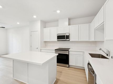 2048 Odin Walk, Sacramento, CA 95835 Photo