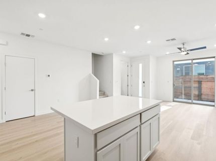 2048 Odin Walk, Sacramento, CA 95835 Photo