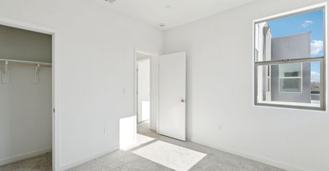 2048 Odin Walk, Sacramento, CA 95835 Photo