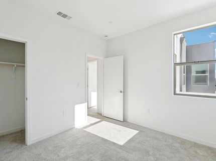 2048 Odin Walk, Sacramento, CA 95835 Photo