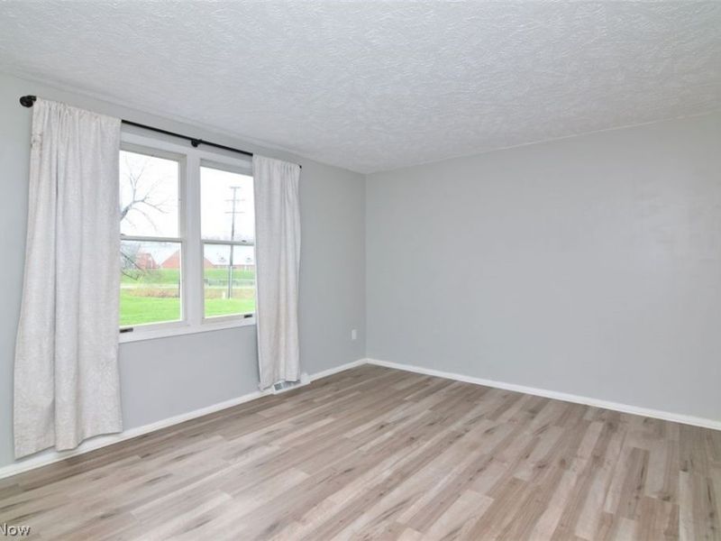 12395 Country Oaks Trail , Chardon, OH 44024 Photo 14