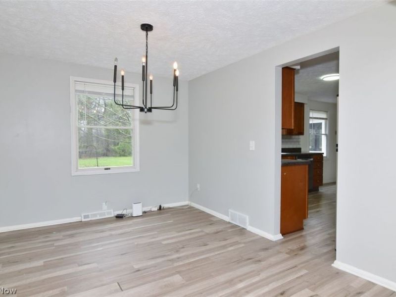 12395 Country Oaks Trail , Chardon, OH 44024 Photo 22