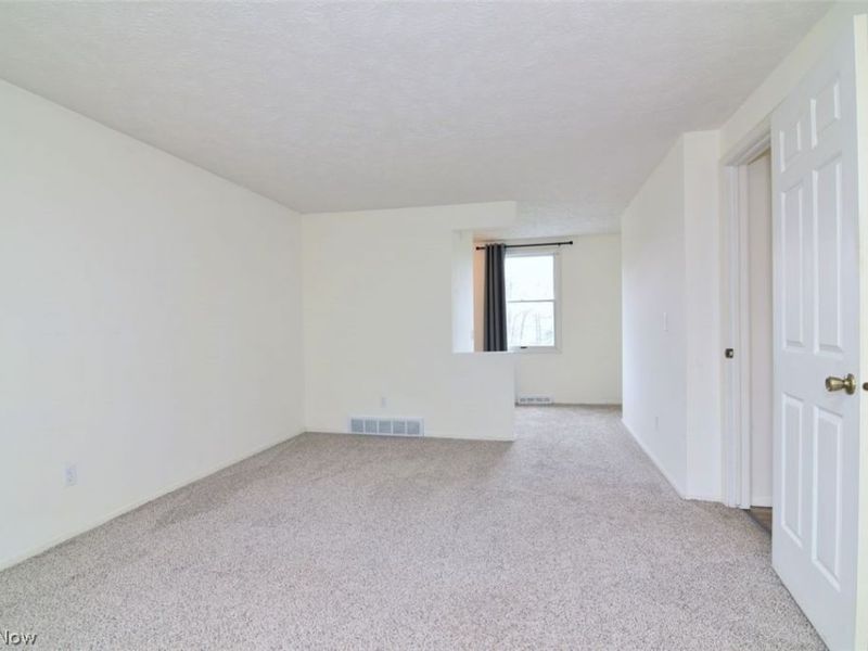 12395 Country Oaks Trail , Chardon, OH 44024 Photo 24