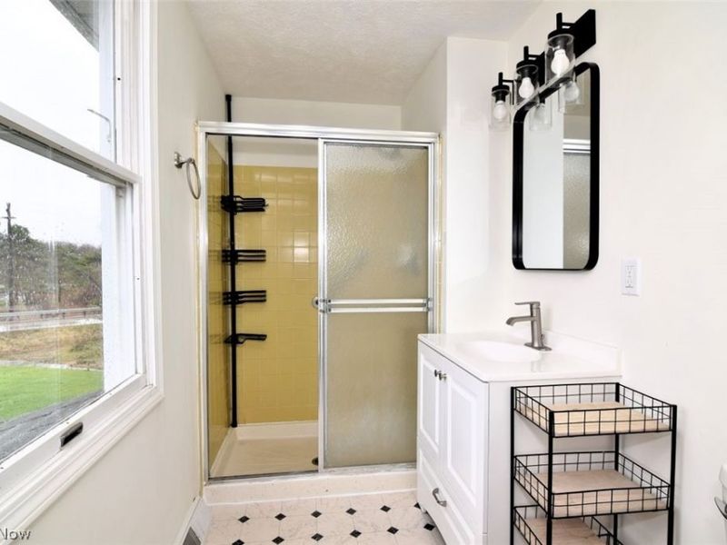 12395 Country Oaks Trail , Chardon, OH 44024 Photo 27