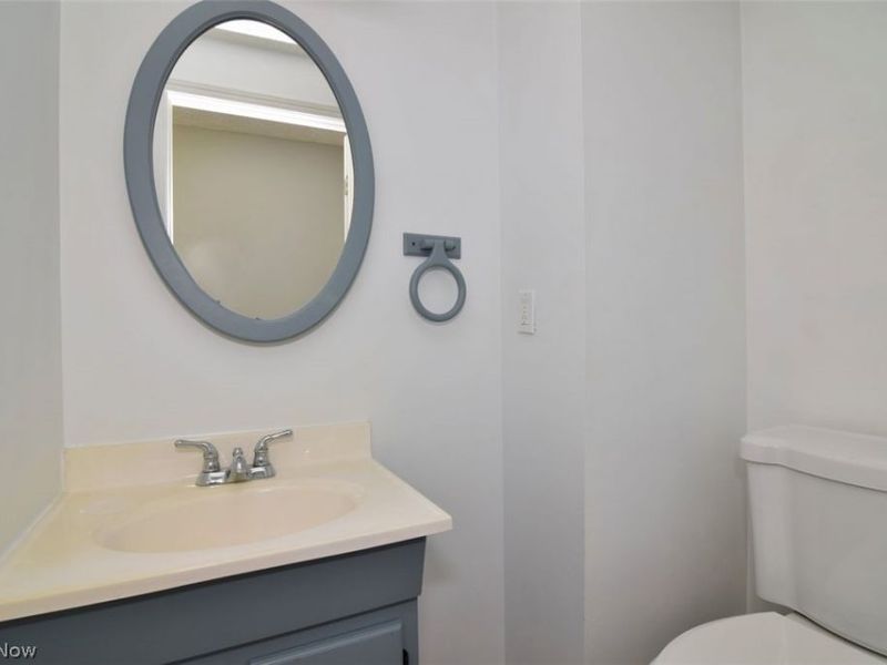 12395 Country Oaks Trail , Chardon, OH 44024 Photo 33