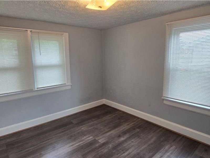 914 Dan Street, Akron, OH 44310 Photo 11