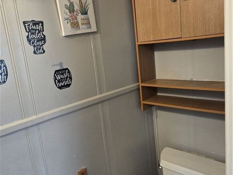 914 Dan Street, Akron, OH 44310 Photo 18