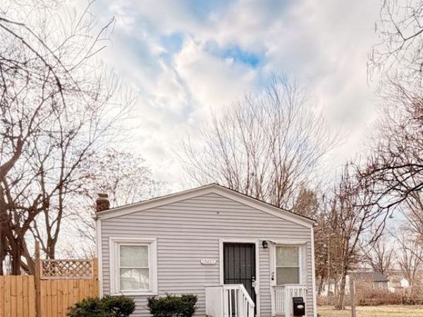 19457 Evergreen Road, Detroit, MI 48219