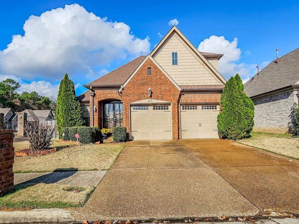 6830 LAGRANGE CIR CIR N, Memphis, TN 38018