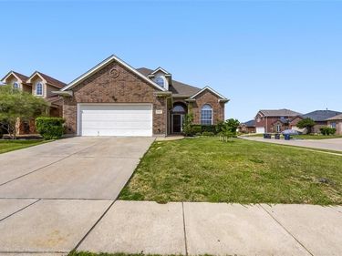 6427 Miranda Drive, Fort Worth, TX 76131